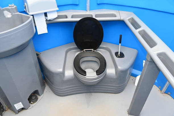 Portable Toilet Options We Offer in Carmi, IL